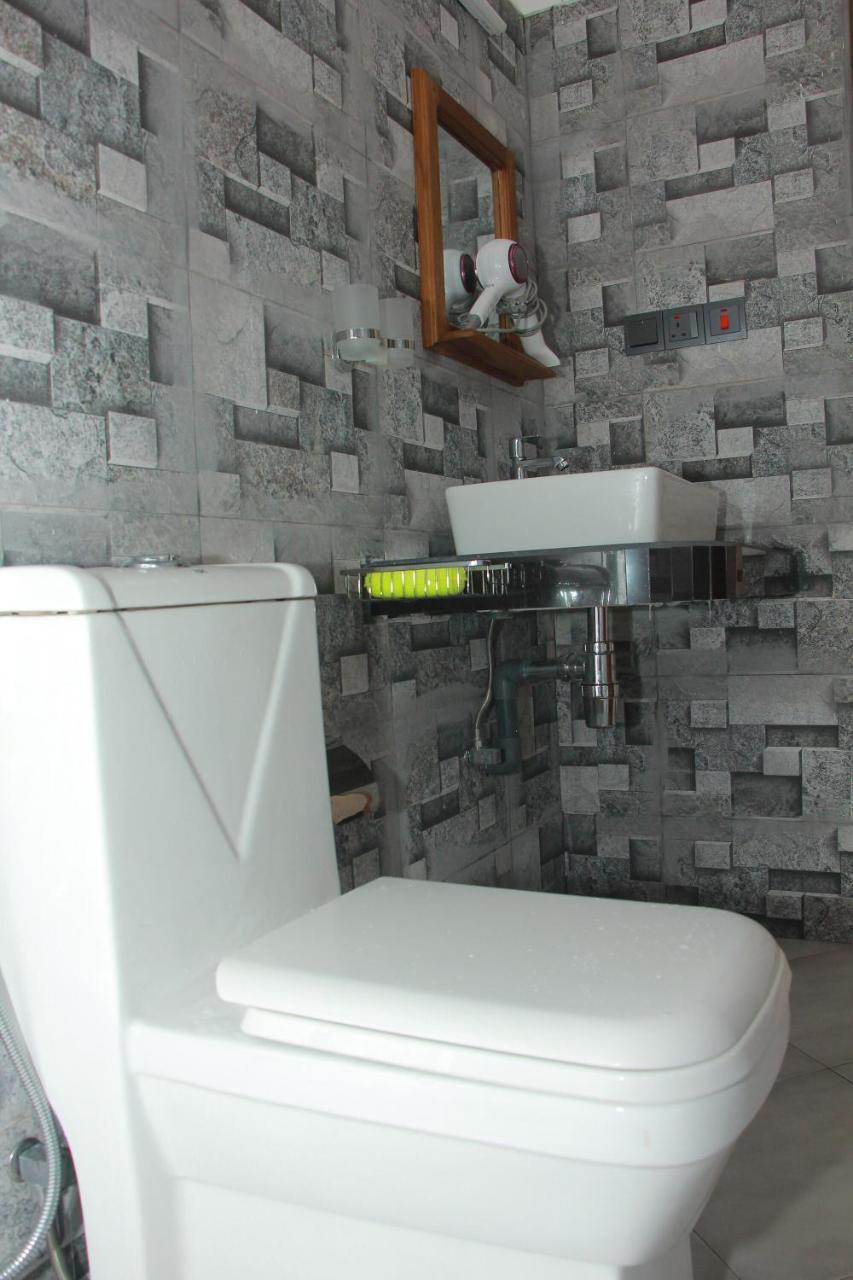 Maduranga N Guest Bed & Breakfast Mirissa Luaran gambar