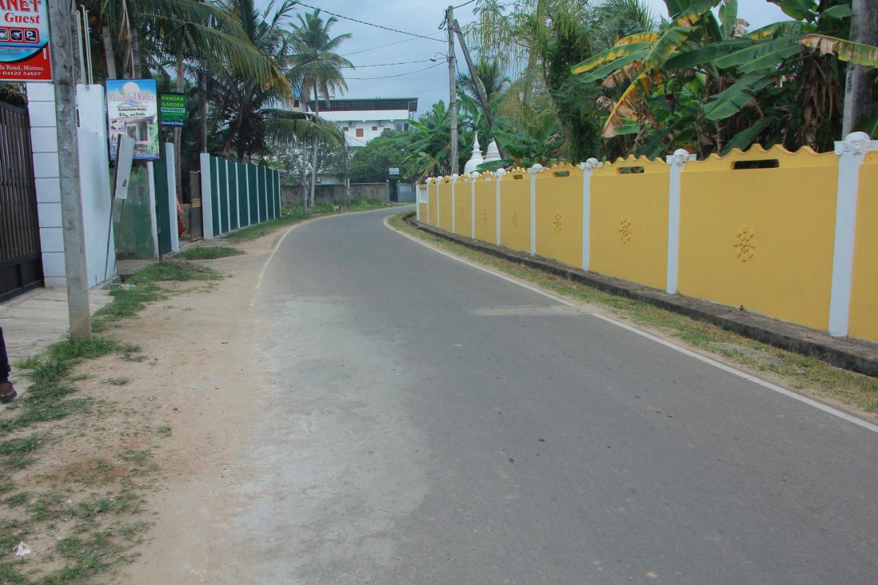 Maduranga N Guest Bed & Breakfast Mirissa Luaran gambar